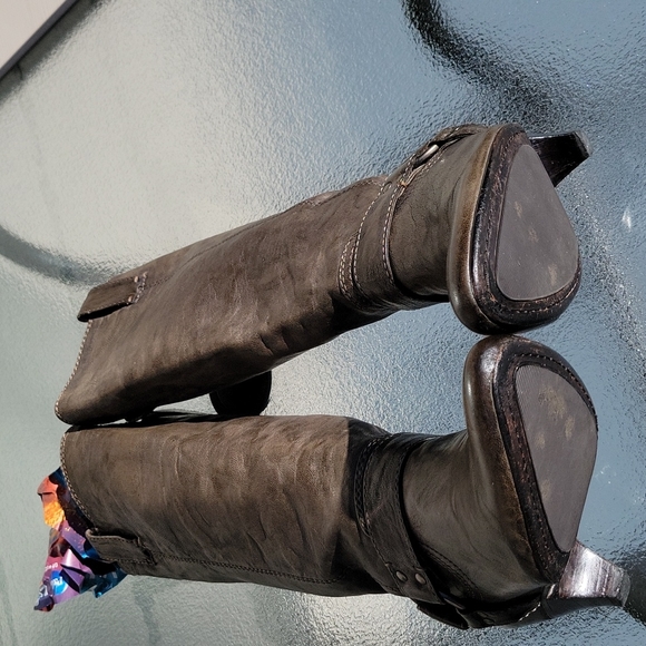 Frye Steffi Pull On Harness  Biker Kitten Heel Grey Boots - Picture 11 of 16